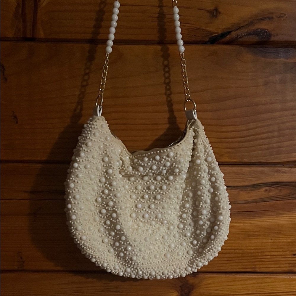 Elegant Cream Beaded Women's Bag